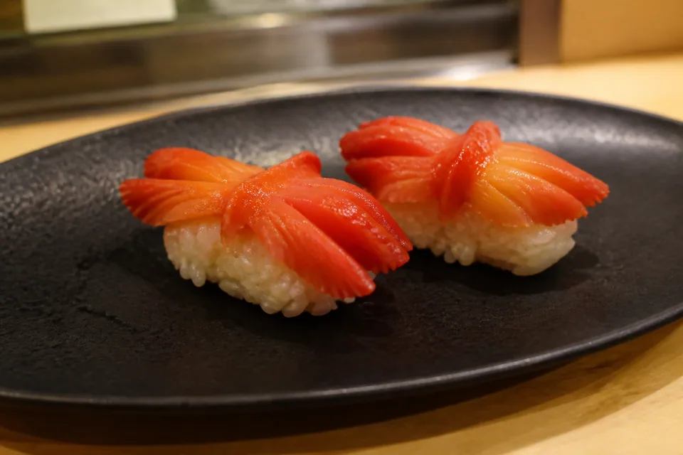 Ark shell (akagai) · Nigiri