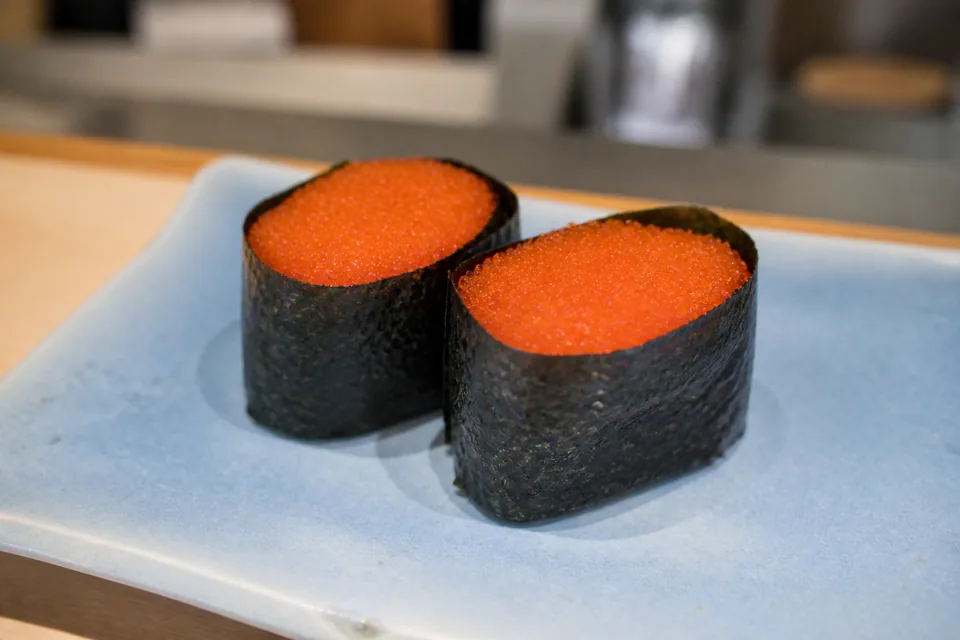 Flying-fish roe gunkan · Gunkan-maki