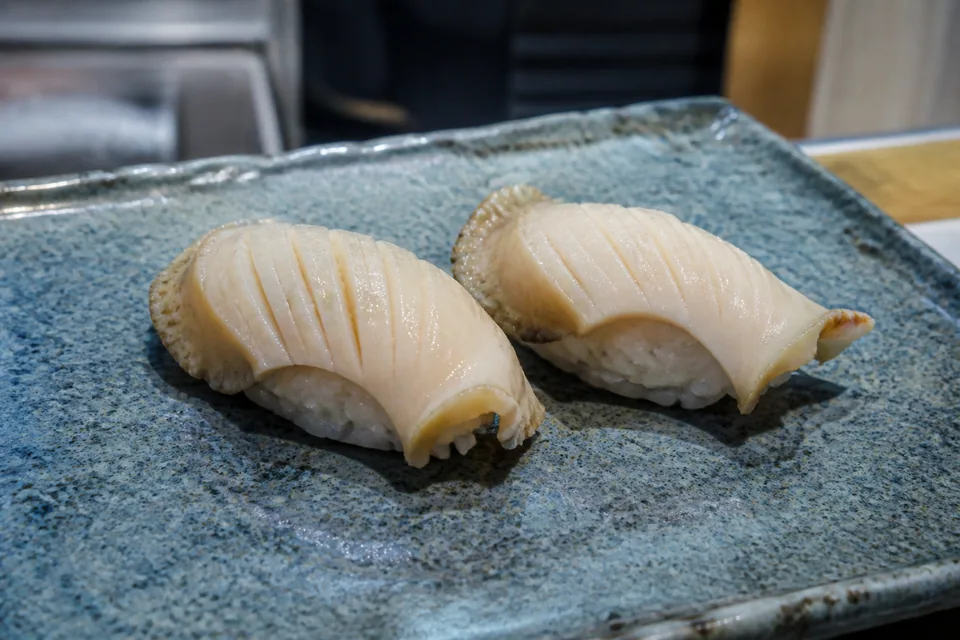 Whelk (tsubugai) · Nigiri